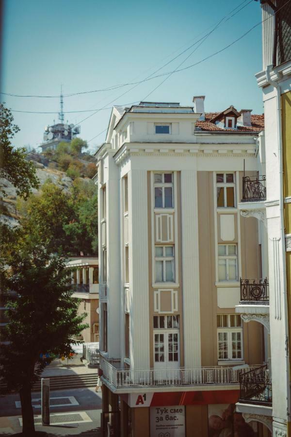 Beautiful Best Location Apartment Red Mouse Plowdiw Exterior foto